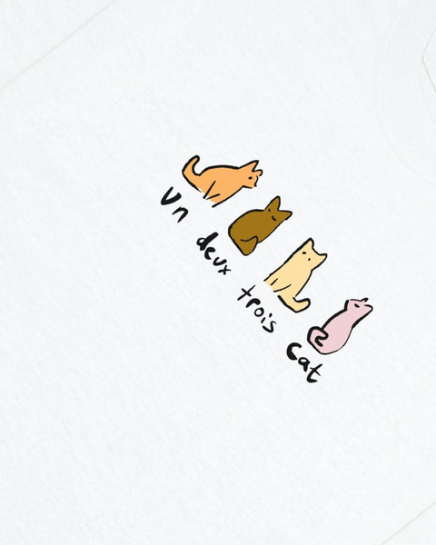 Un Deux Trois Cat print close-up – doodle cats in a row – Hoomans India